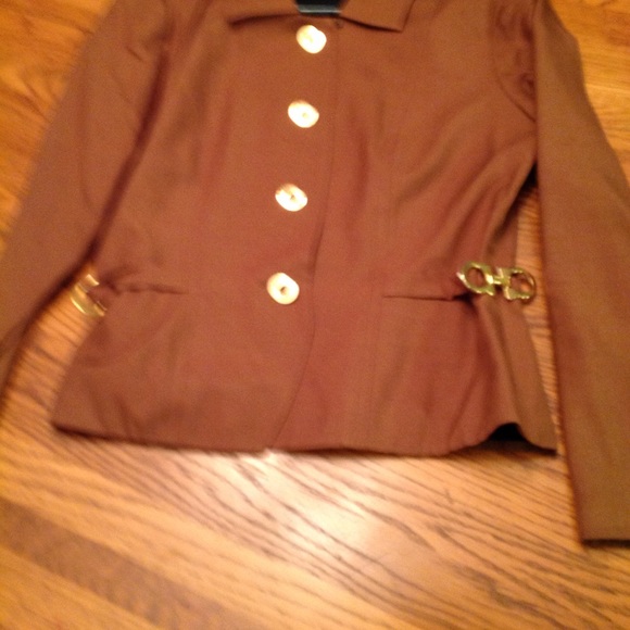 Super Cute Jacket - Picture 2 of 5